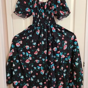 Smock summer dress printed size is small to medium